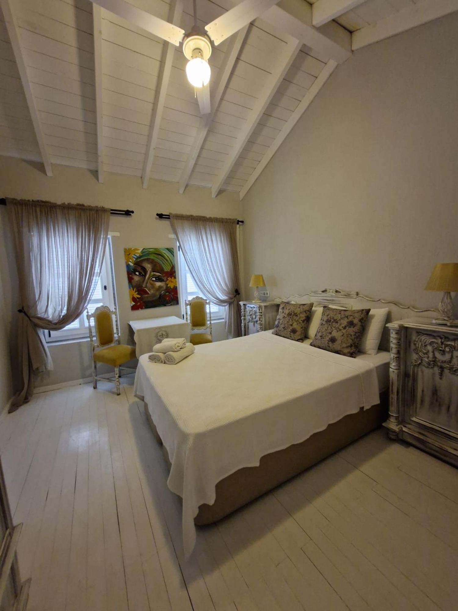 Simira Hotel Алачати Экстерьер фото