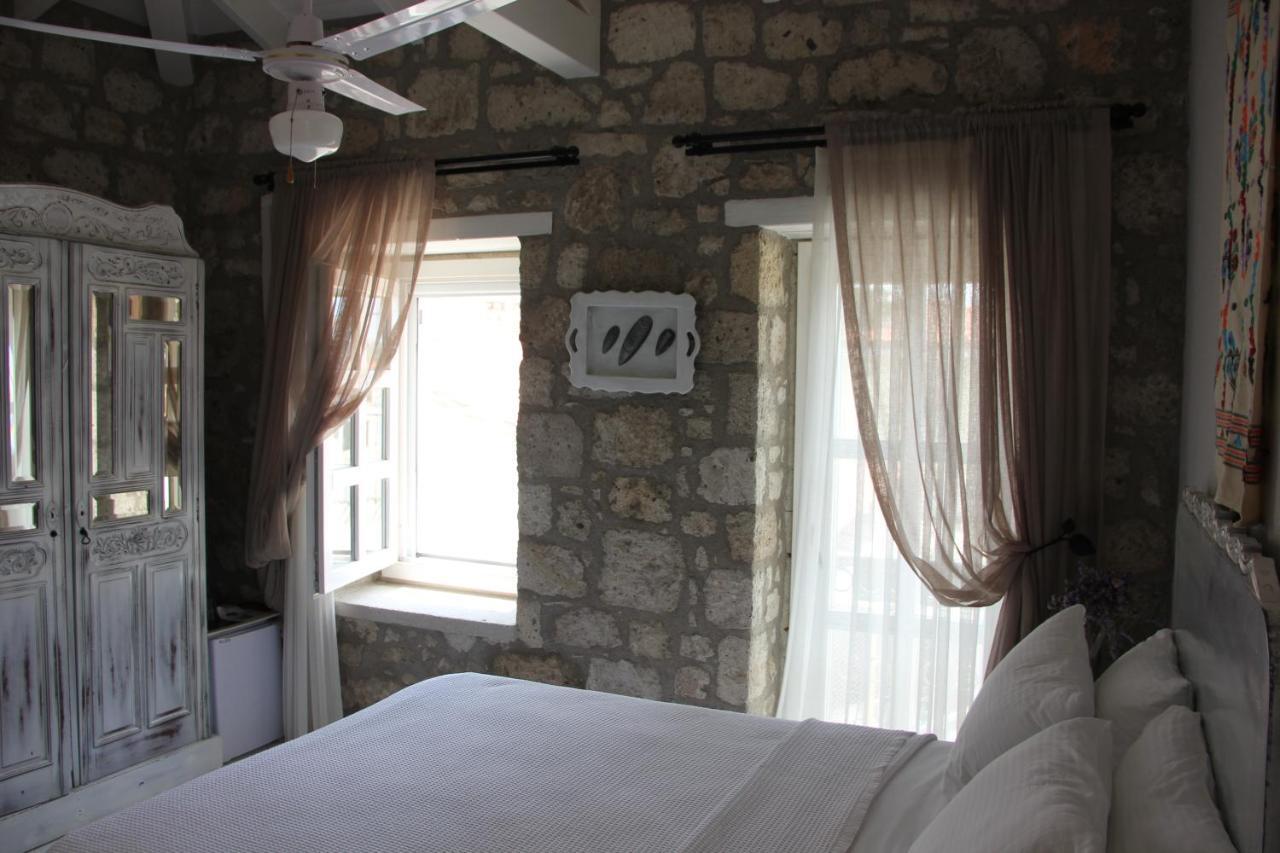 Simira Hotel Алачати Номер фото